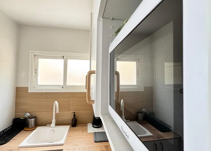 Modern & Bright Sea View Apartman *