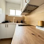 Lägenhet Modern & Bright Sea View